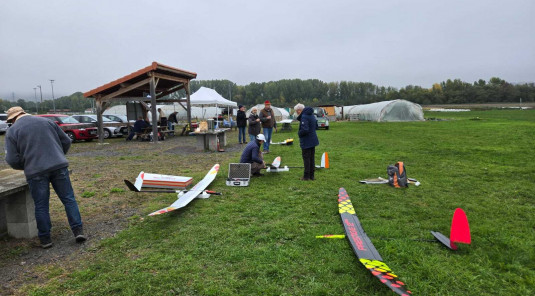 PHOTOS - Concours F5J du 12 octobre 2025